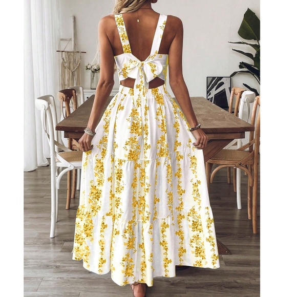 Boho Floral Print Tie Back Cami Strap Dress - Picture 3 of 5